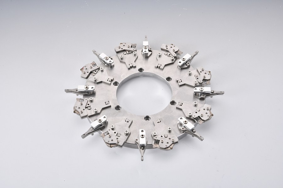 共模陶瓷电感夹盘组件